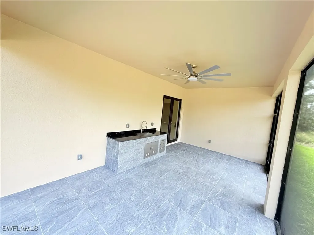 4447 6th Avenue NE Naples FL 34120