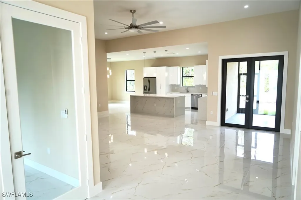 4447 6th Avenue NE Naples FL 34120