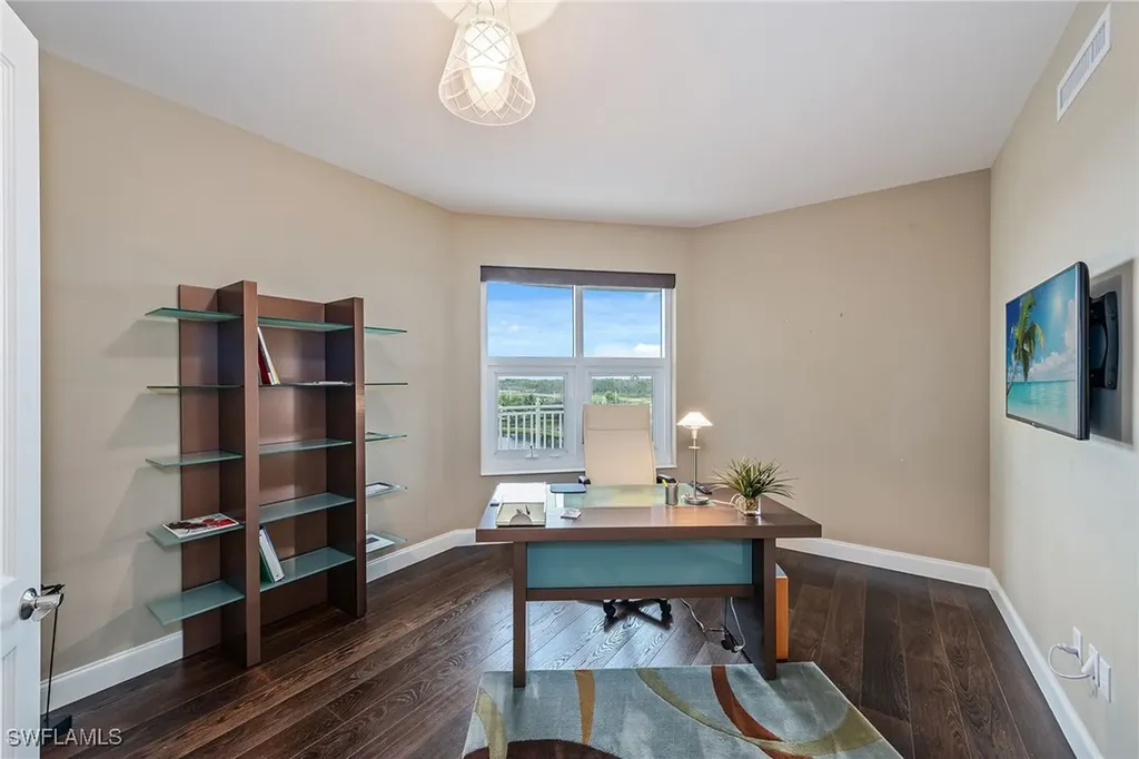 13675 Vanderbilt Drive Naples FL 34110