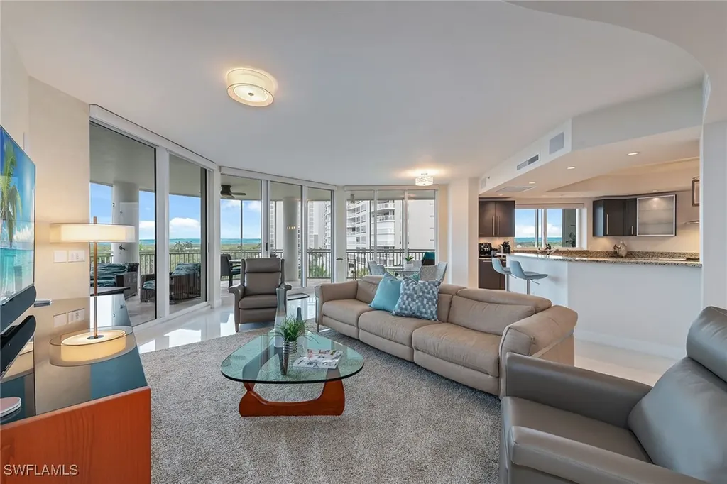 13675 Vanderbilt Drive Naples FL 34110