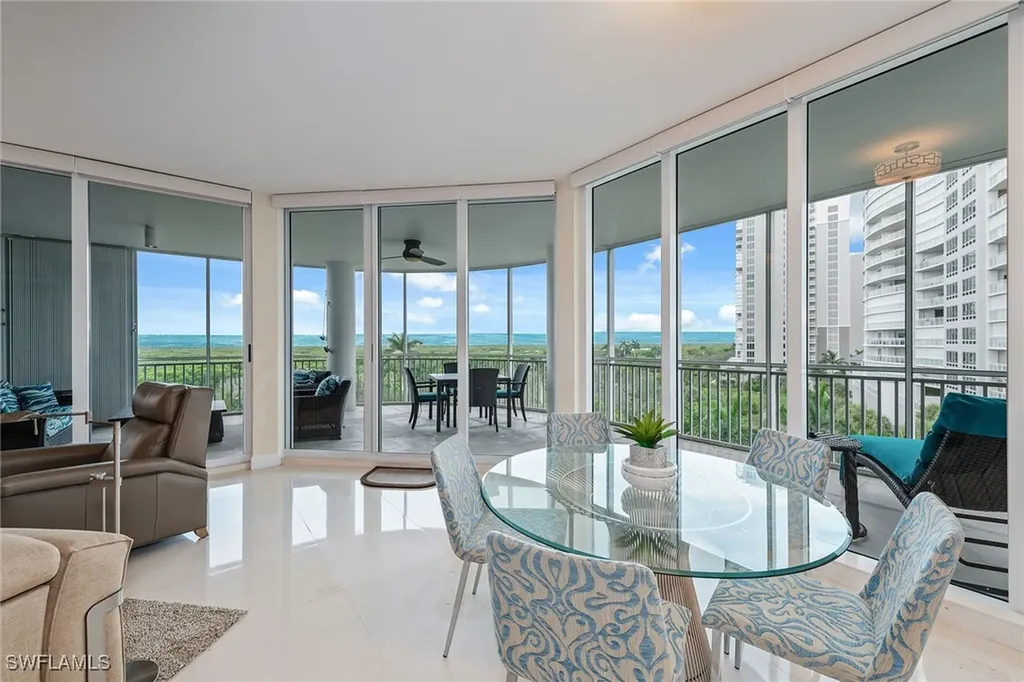 13675 Vanderbilt Drive Naples FL 34110