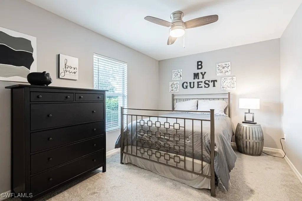 4544 Court Way Naples FL 34109