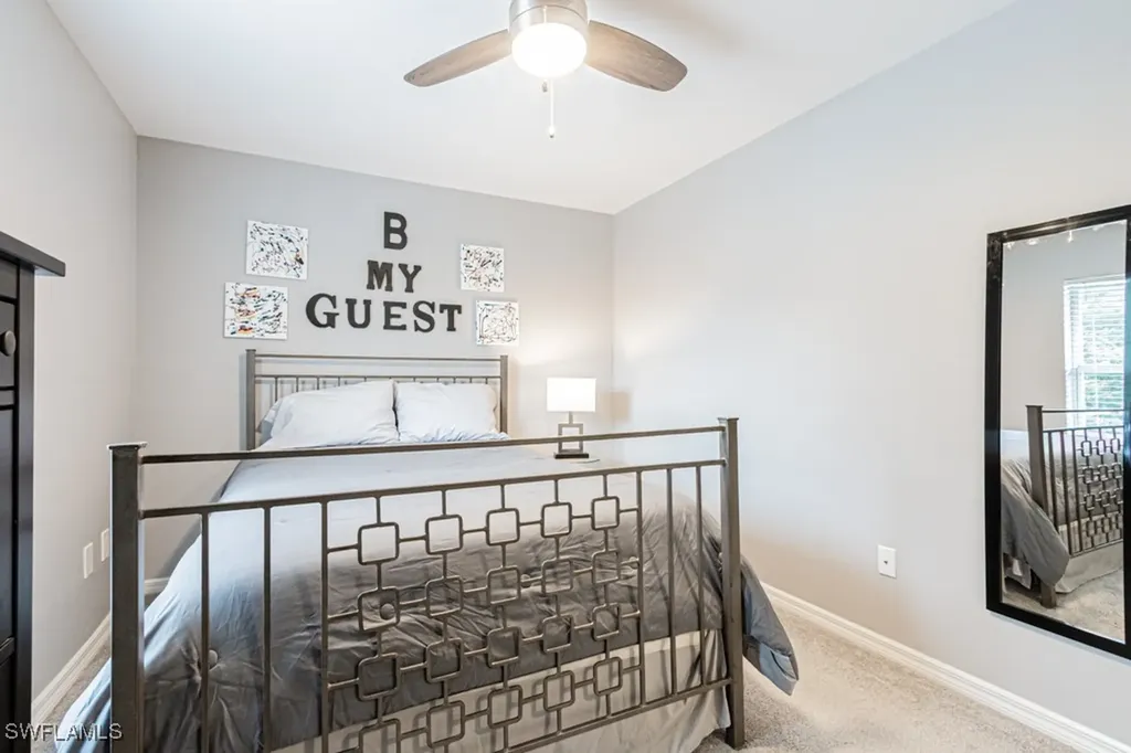 4544 Court Way Naples FL 34109