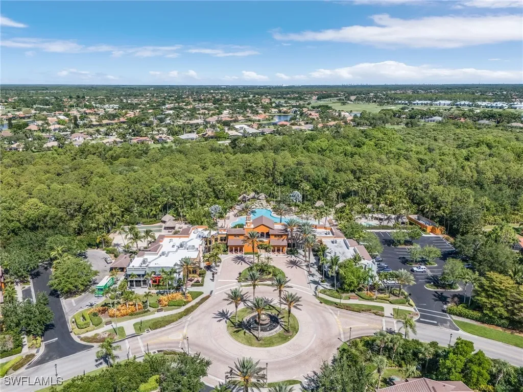 9108 Capistrano Street S Naples FL 34113