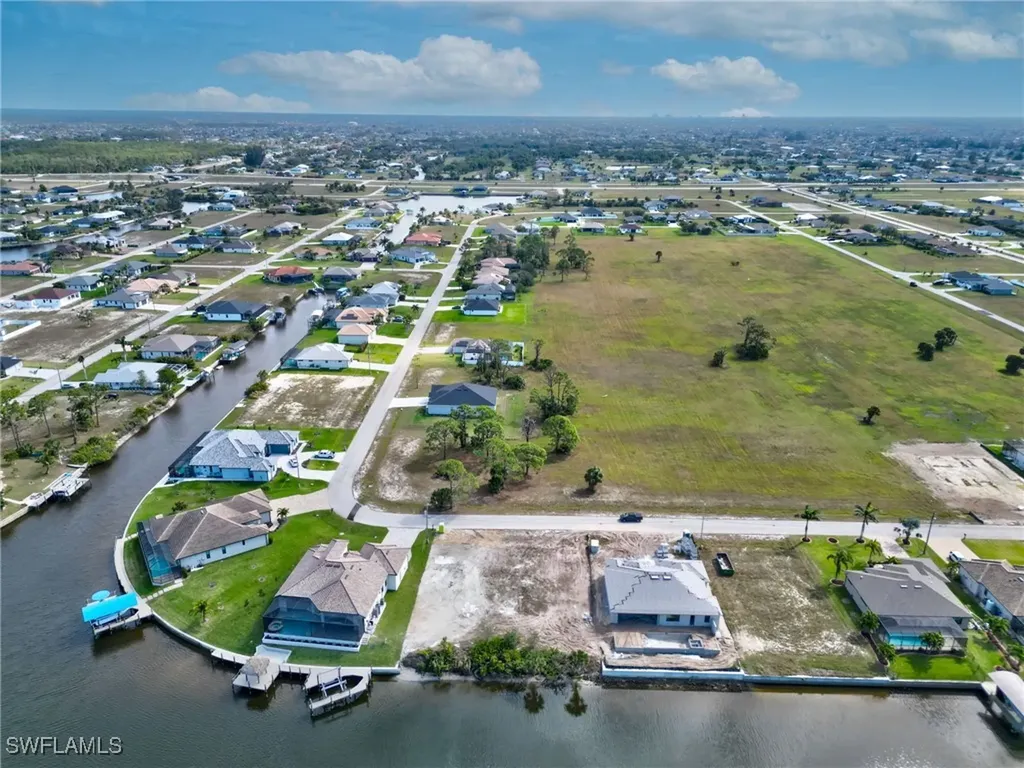 1653 NW 36th Avenue Cape Coral FL 33993