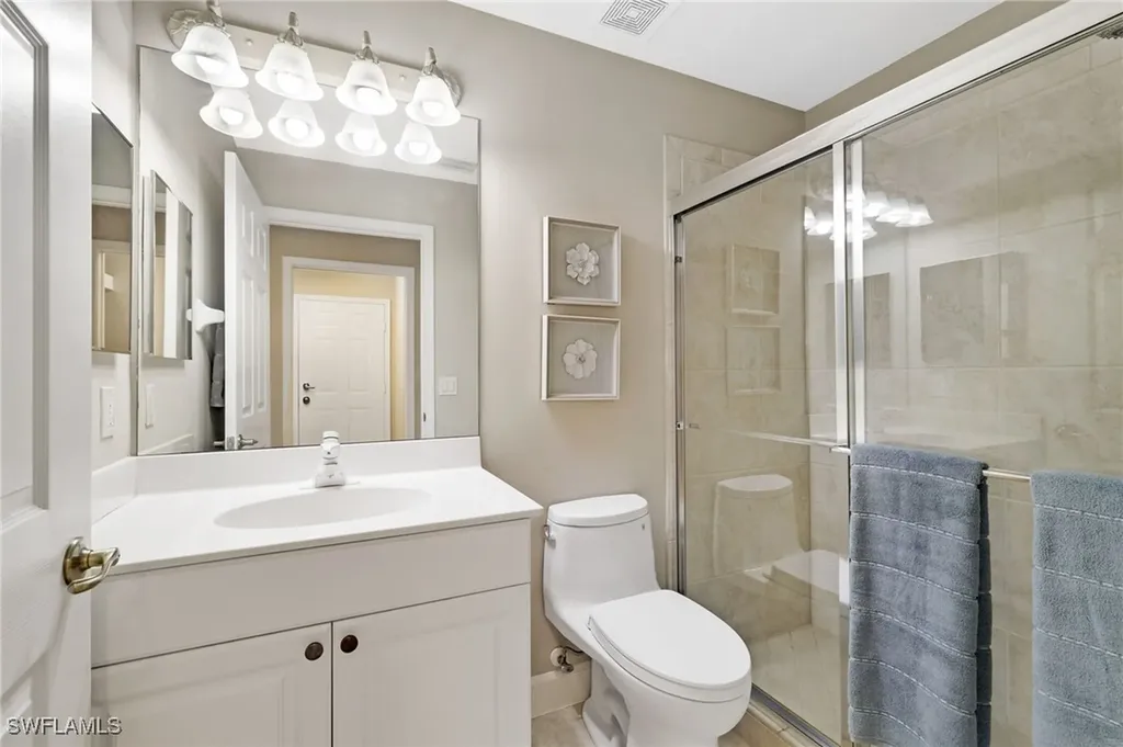 10010 Valiant Court Miromar Lakes FL 33913