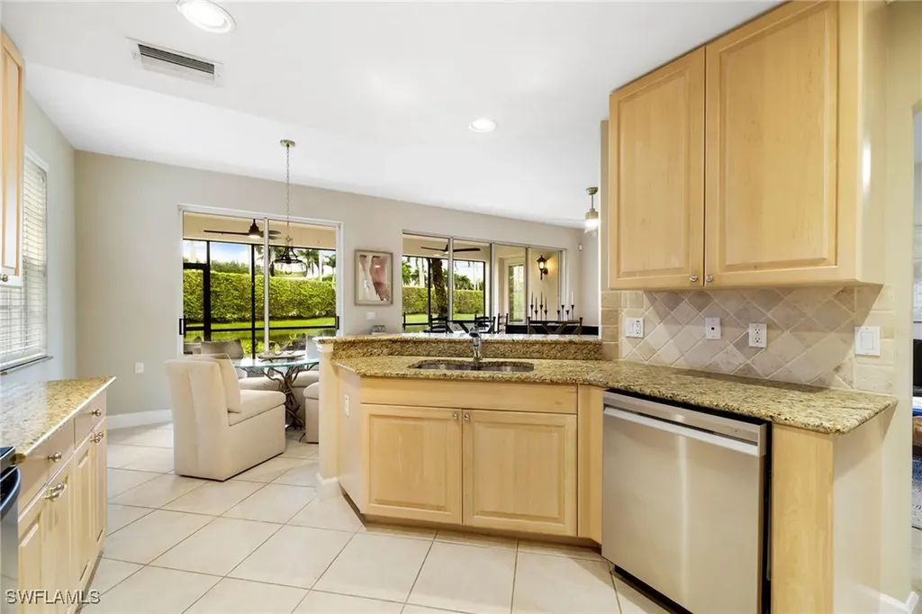 10010 Valiant Court Miromar Lakes FL 33913