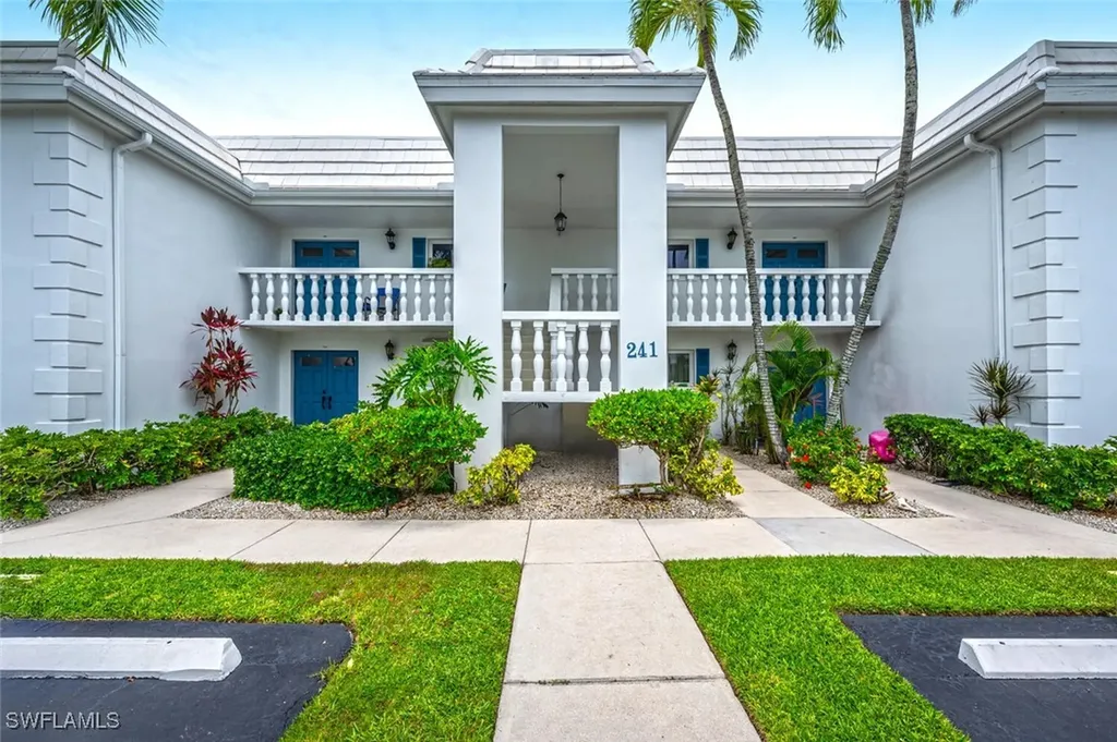 241 Palm River Boulevard Naples FL 34110