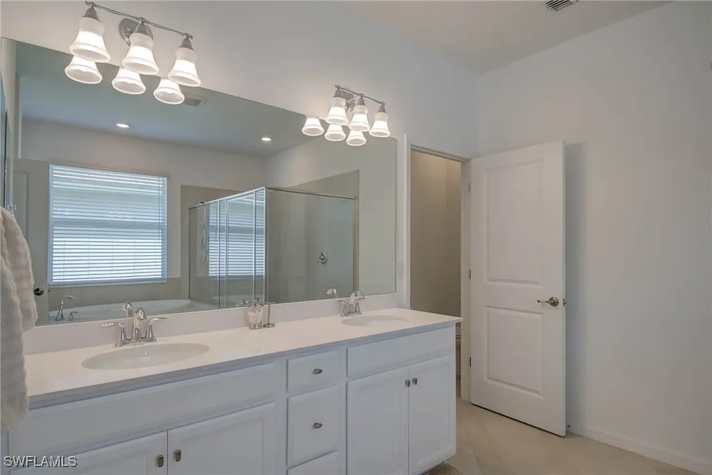 2438 Orchard Street Naples FL 34120