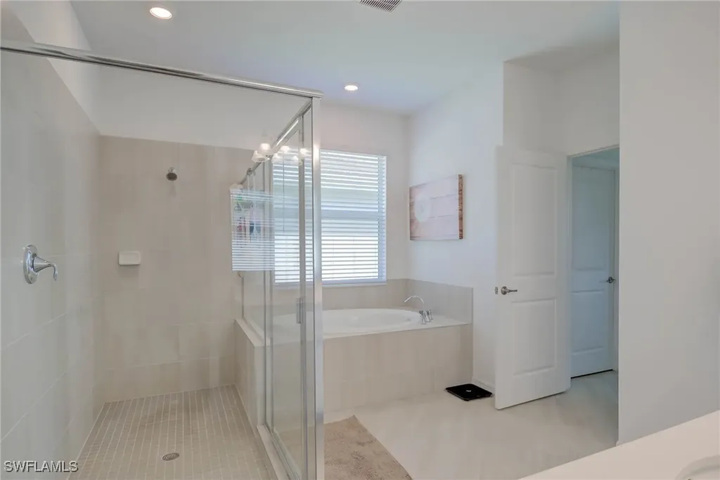 2438 Orchard Street Naples FL 34120