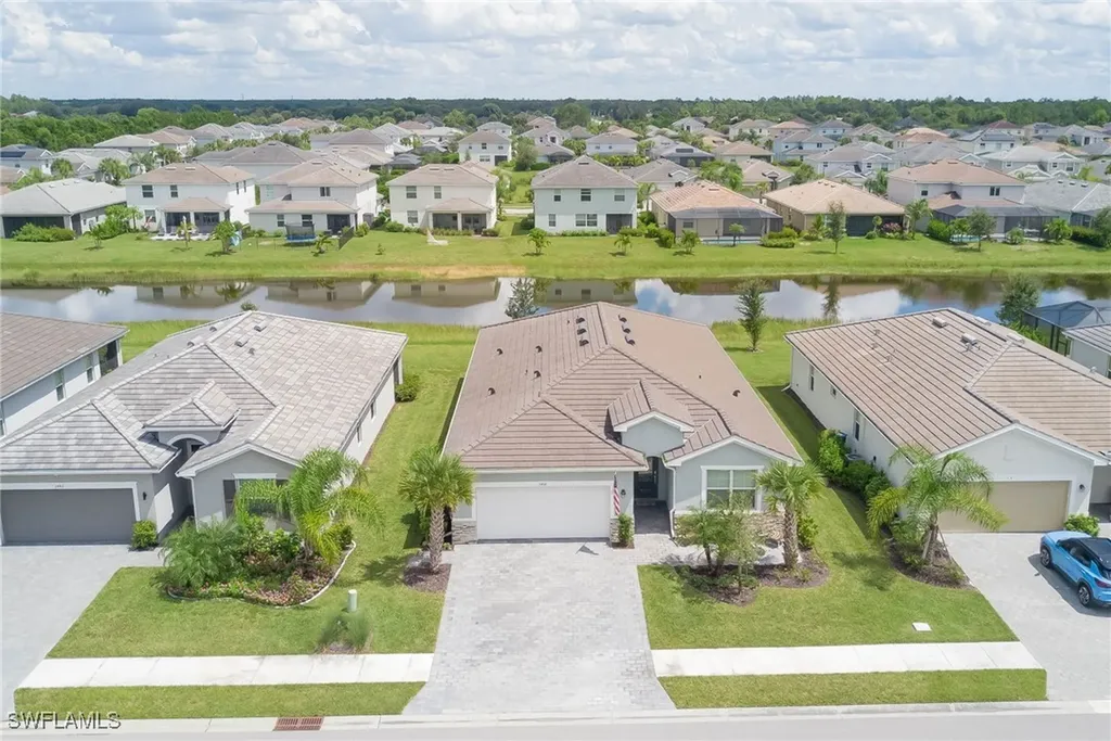 2438 Orchard Street Naples FL 34120