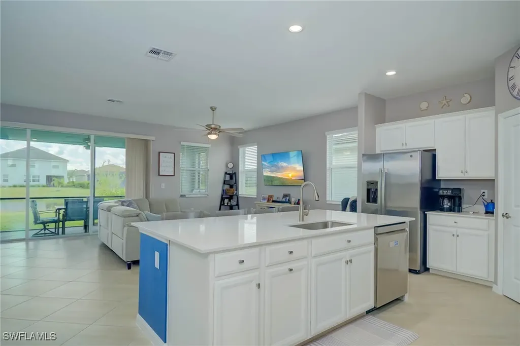 2438 Orchard Street Naples FL 34120