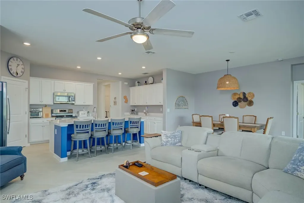 2438 Orchard Street Naples FL 34120