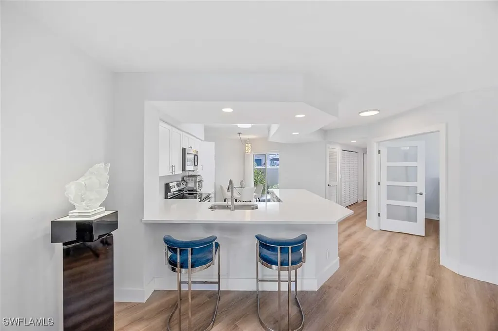 5040 Cedar Springs Drive Naples FL 34110