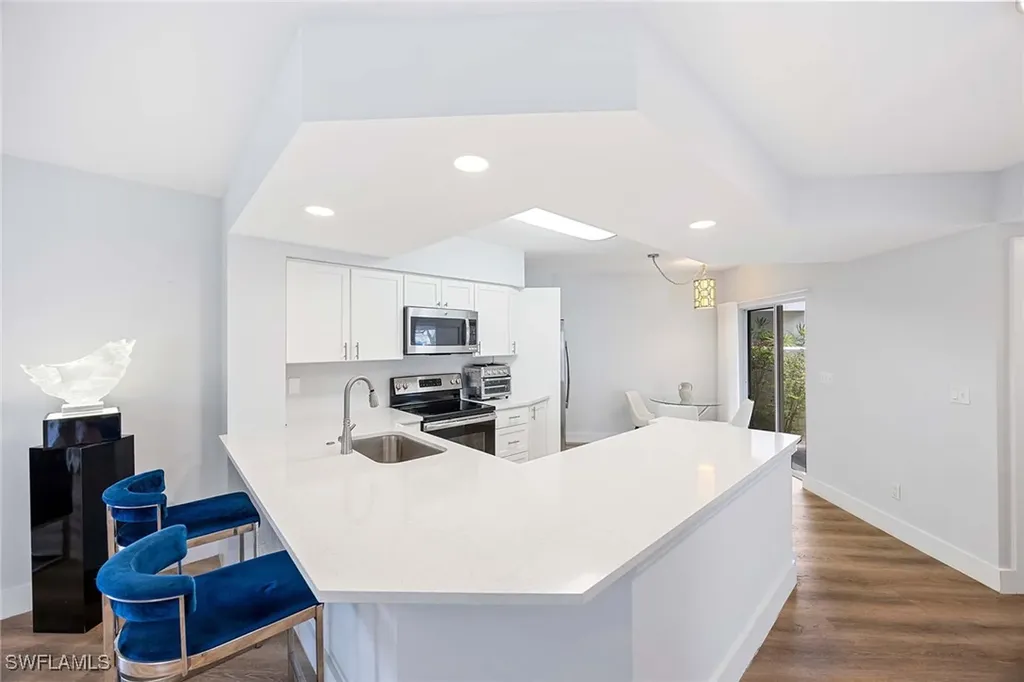 5040 Cedar Springs Drive Naples FL 34110