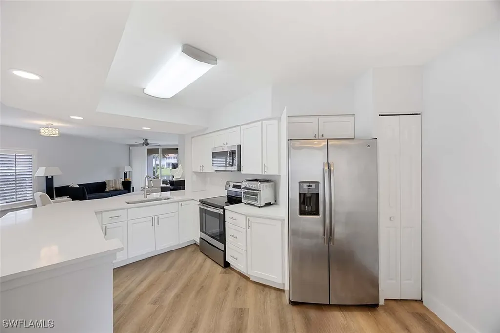 5040 Cedar Springs Drive Naples FL 34110