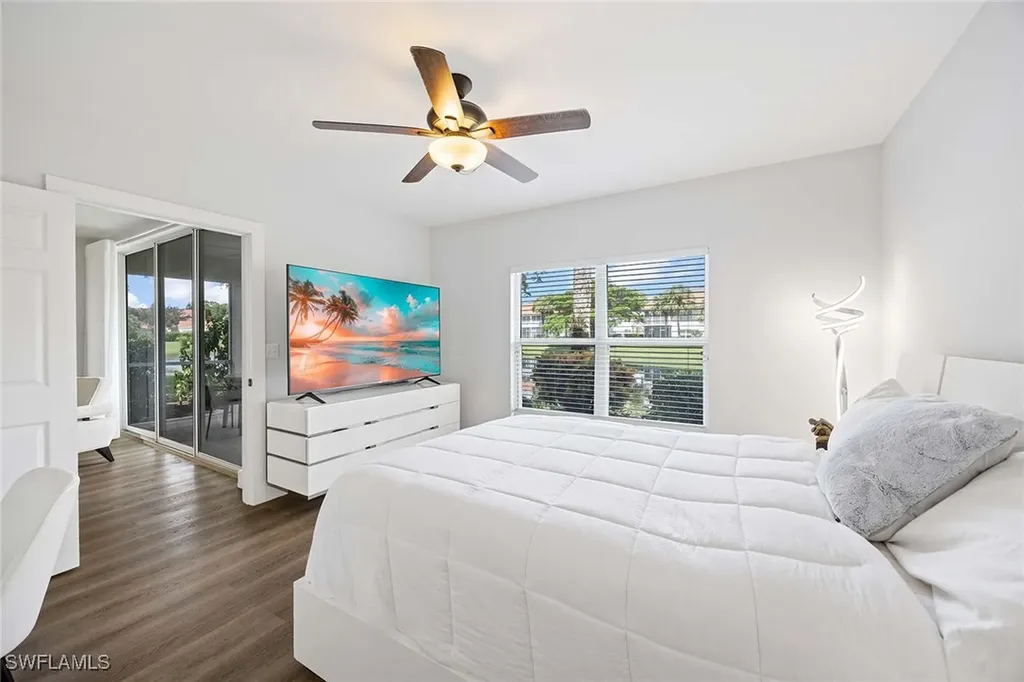 5040 Cedar Springs Drive Naples FL 34110