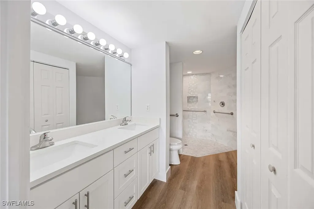 5040 Cedar Springs Drive Naples FL 34110