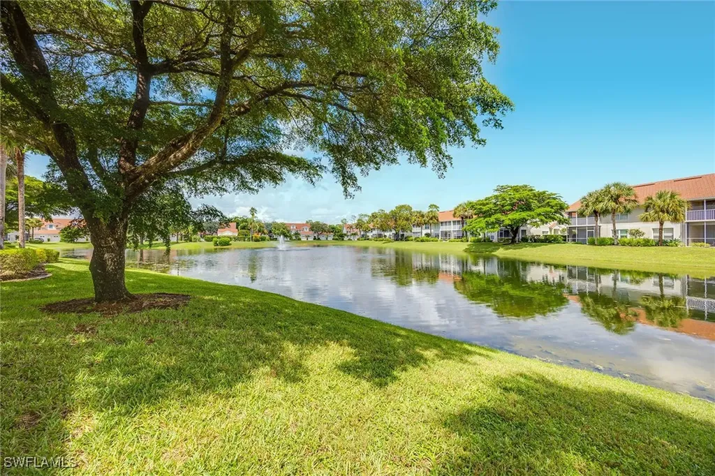 5040 Cedar Springs Drive Naples FL 34110