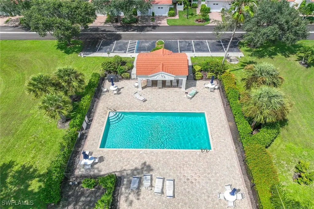 5040 Cedar Springs Drive Naples FL 34110