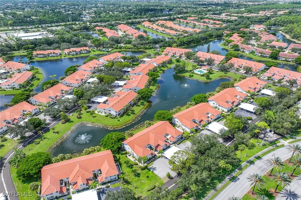 5040 Cedar Springs Drive Naples FL 34110