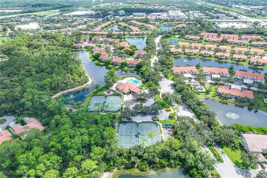 5040 Cedar Springs Drive Naples FL 34110