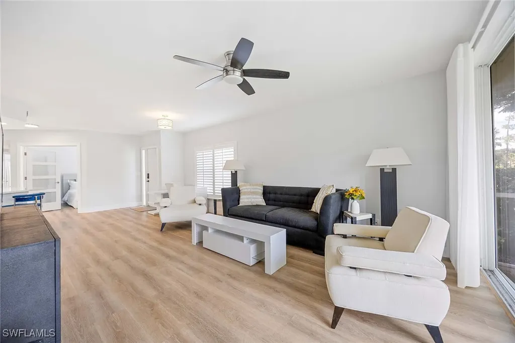 5040 Cedar Springs Drive Naples FL 34110