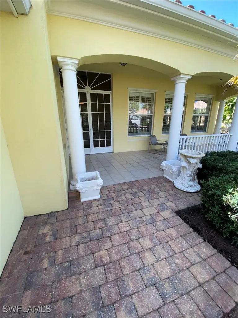 7662 Sicilia Court Naples FL 34114