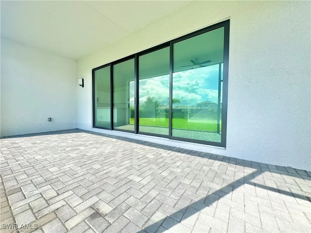 20885 Thistle Leaf Lane Estero FL 33928