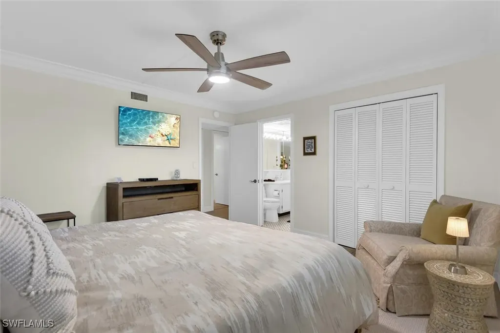 222 Harbour Drive Naples FL 34103