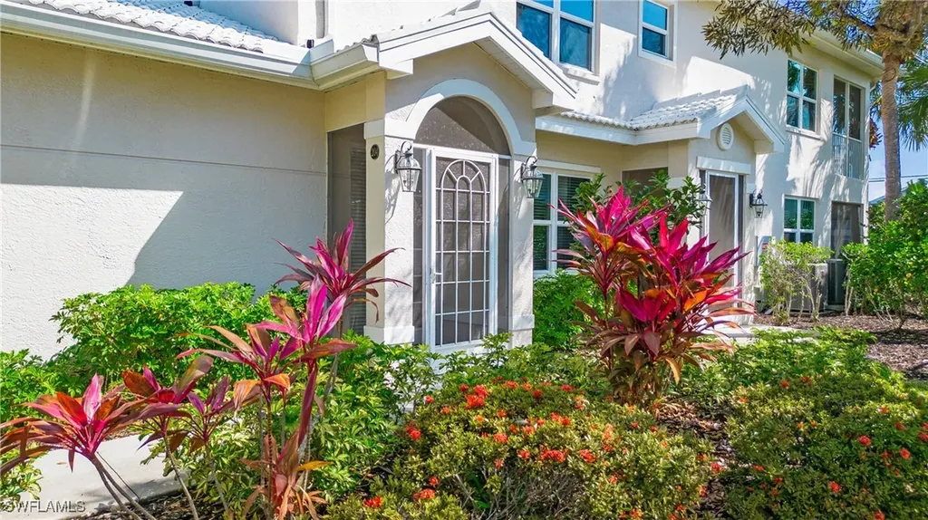 4690 Hawks Nest Way Naples FL 34114