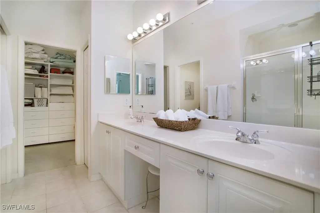 4690 Hawks Nest Way Naples FL 34114