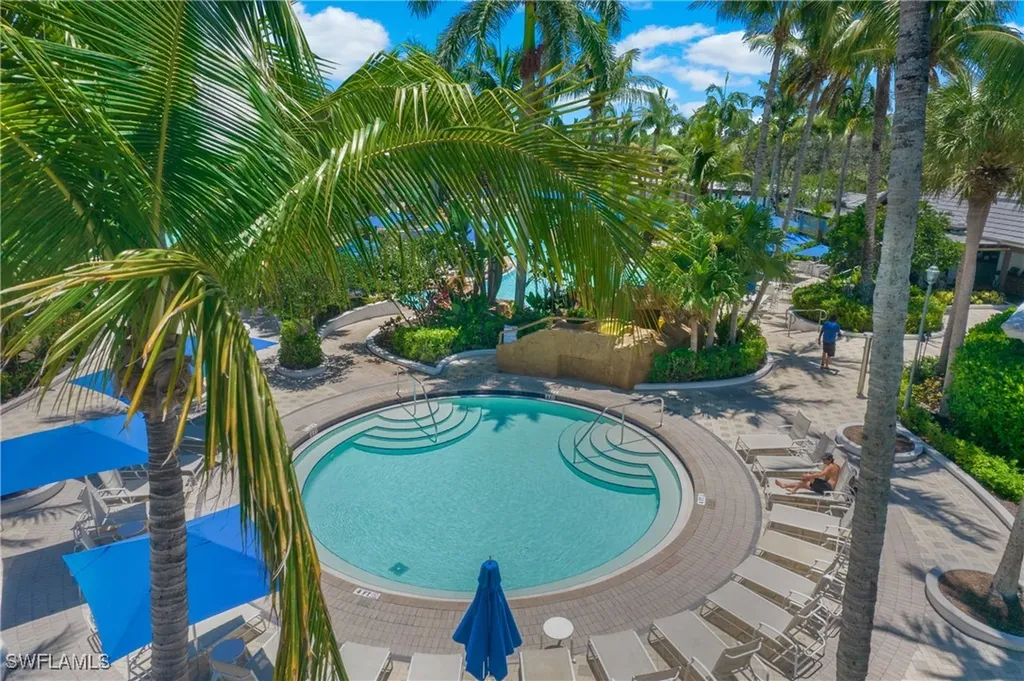 4690 Hawks Nest Way Naples FL 34114