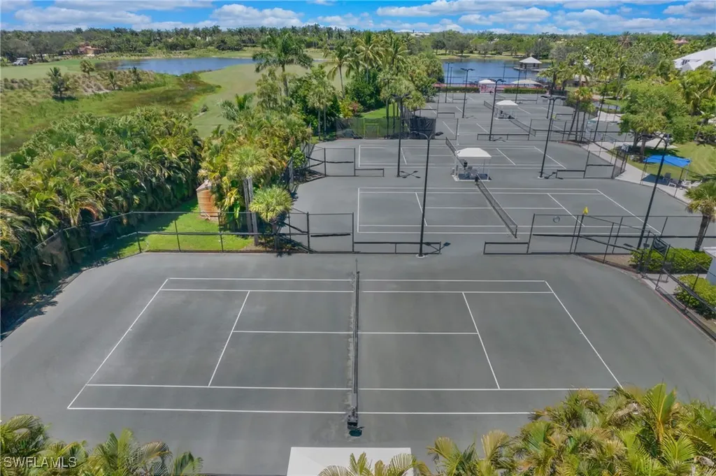 4690 Hawks Nest Way Naples FL 34114