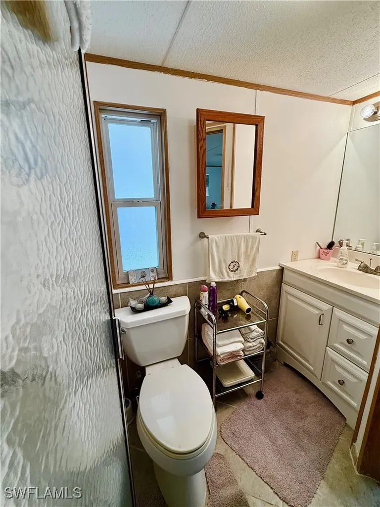 10491 Wales Loop Bonita Springs FL 34135