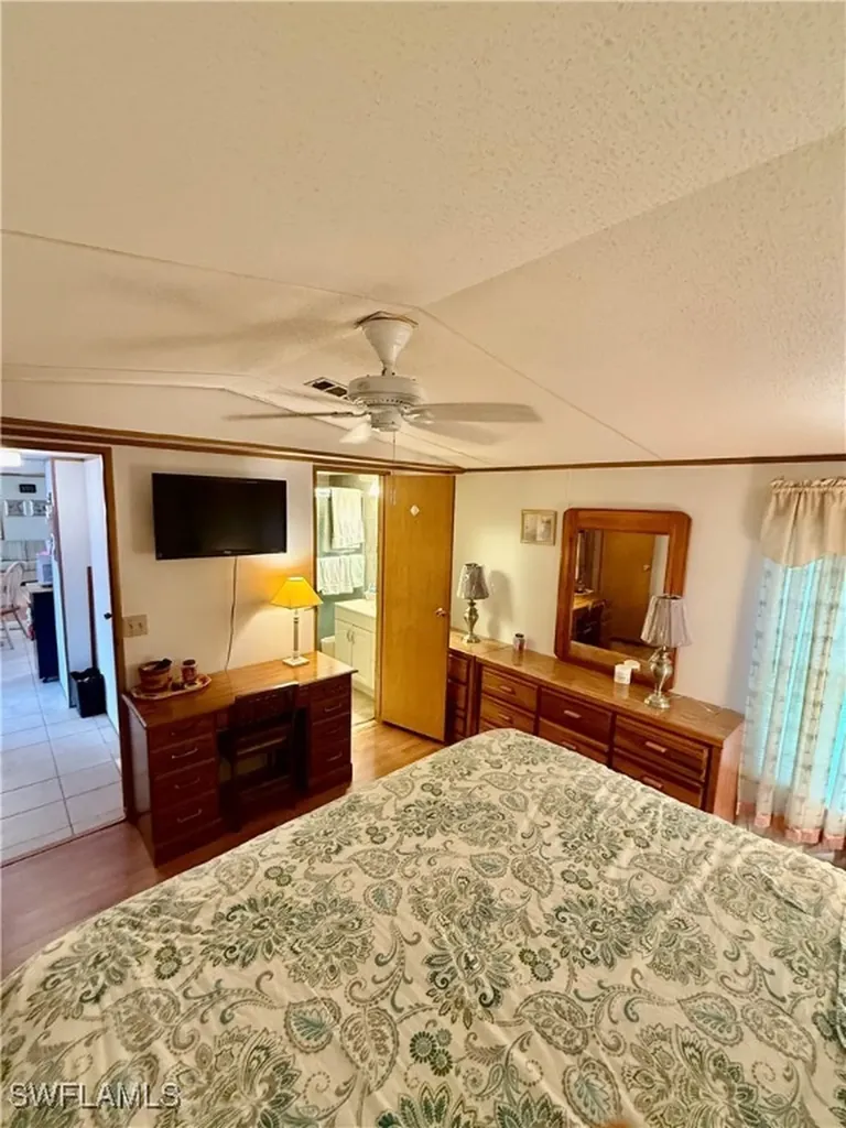 10491 Wales Loop Bonita Springs FL 34135