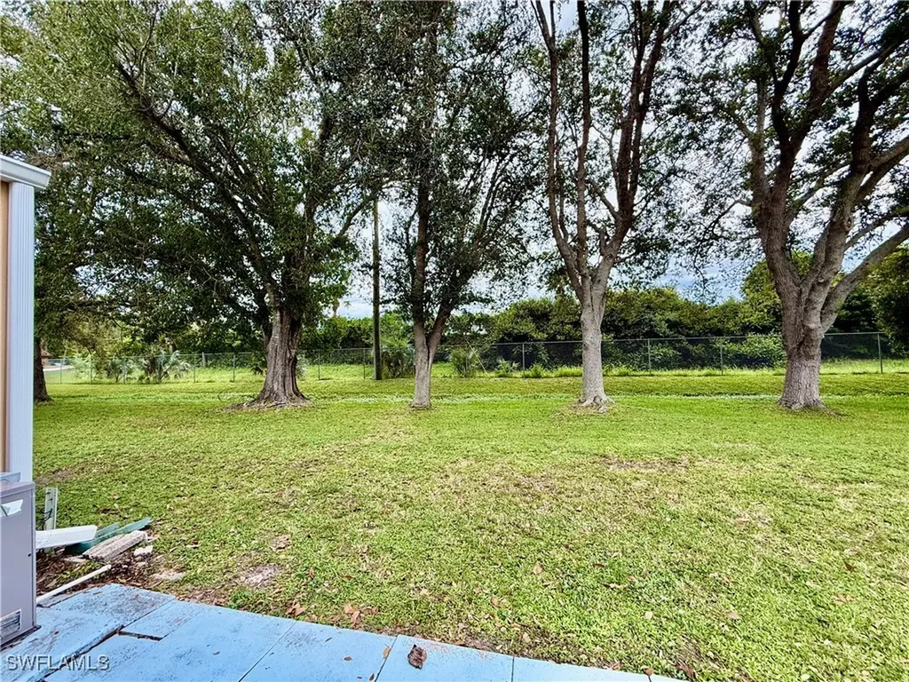10491 Wales Loop Bonita Springs FL 34135