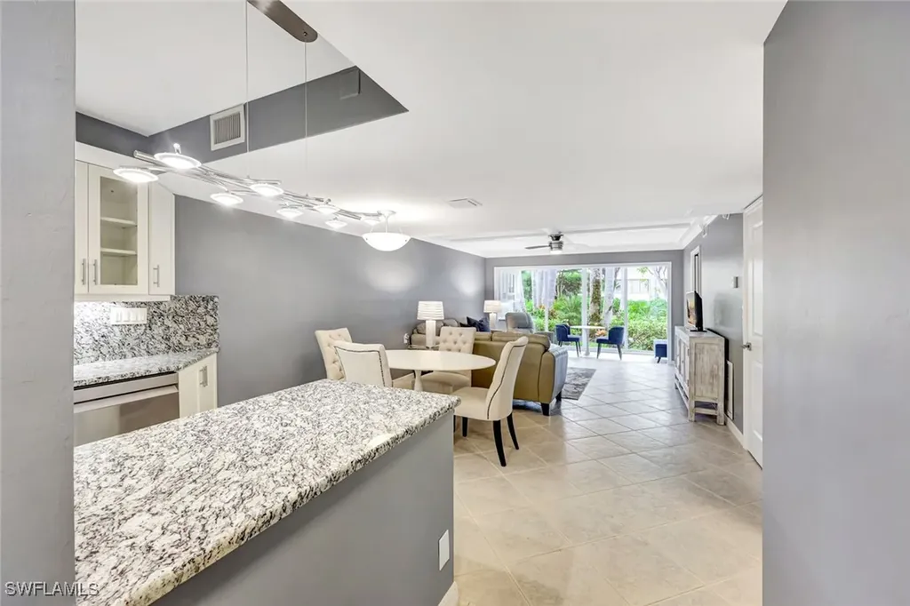 900 8th Avenue S Naples FL 34102