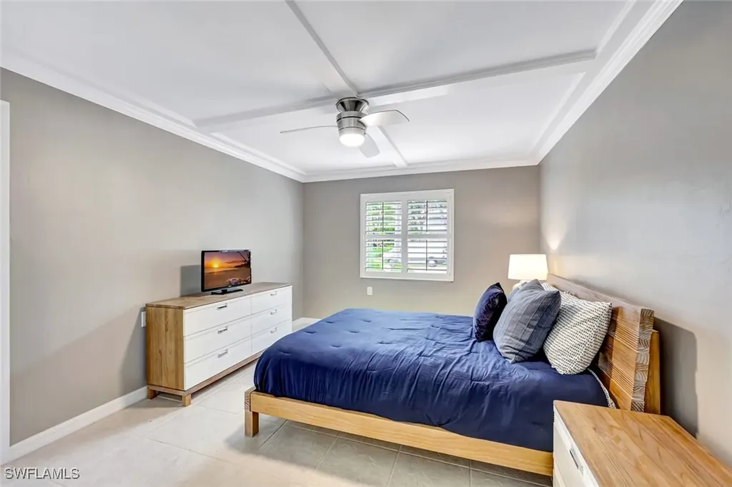 900 8th Avenue S Naples FL 34102