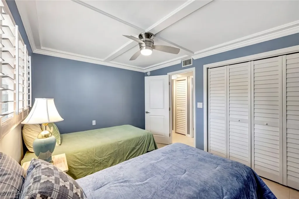900 8th Avenue S Naples FL 34102