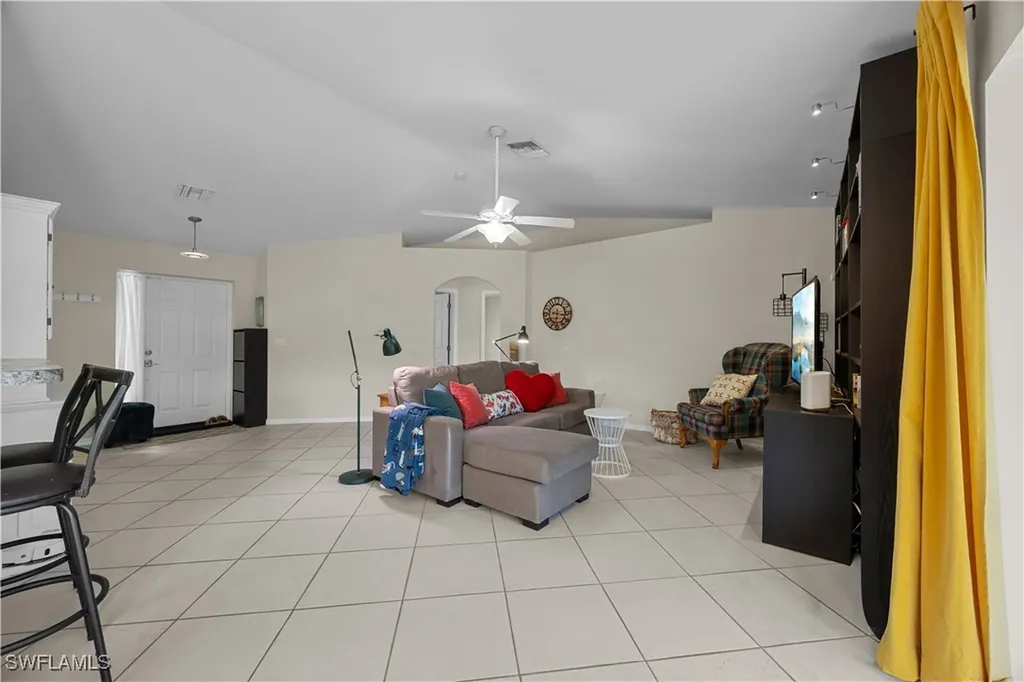 225 Nicholas Parkway W Cape Coral FL 33991