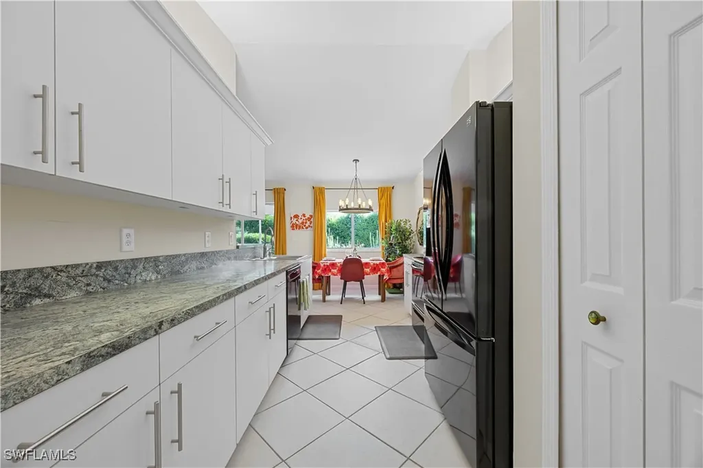 225 Nicholas Parkway W Cape Coral FL 33991