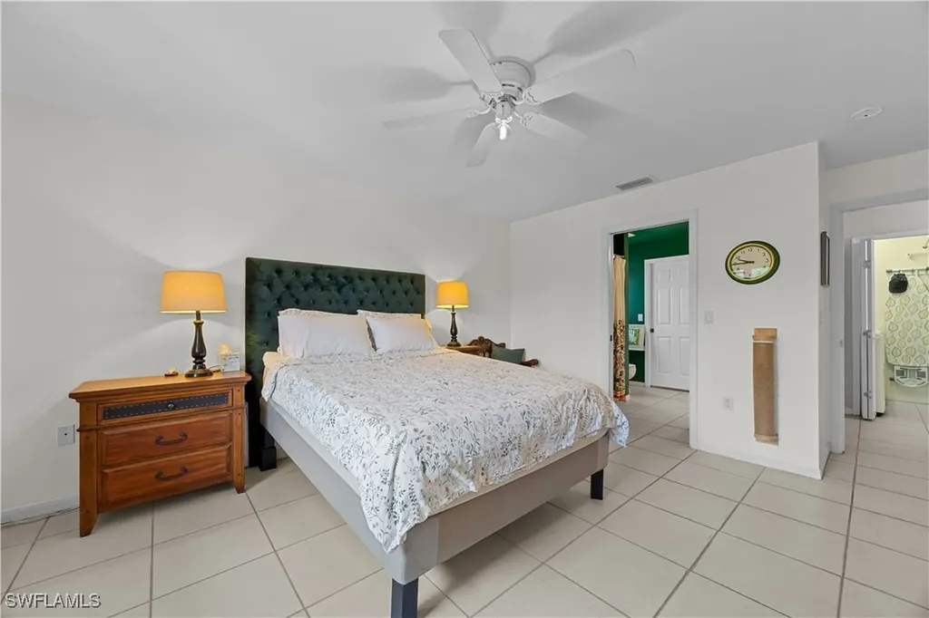 225 Nicholas Parkway W Cape Coral FL 33991