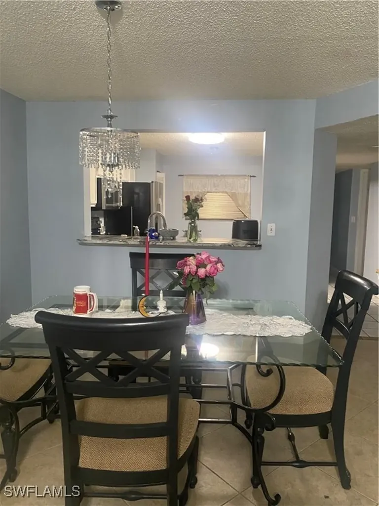 653 Squire Circle Naples FL 34104