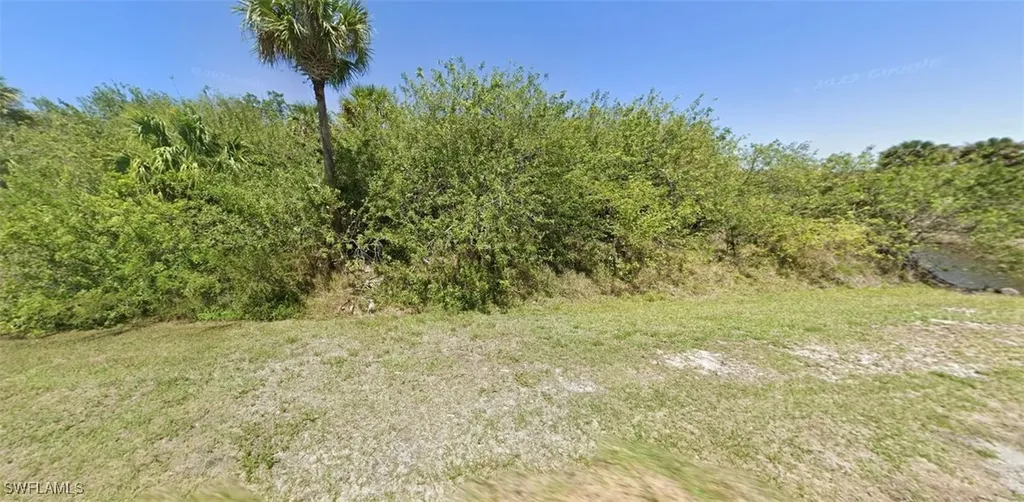 Xxxx 24th Avenue SE Naples FL 34117