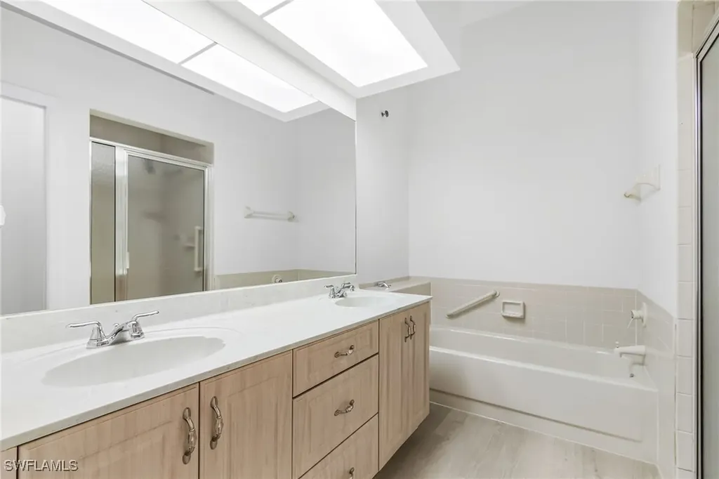 28790 Hunters Court Bonita Springs FL 34135