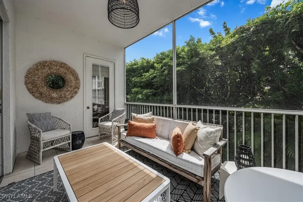 700 Bentwater Circle Naples FL 34108