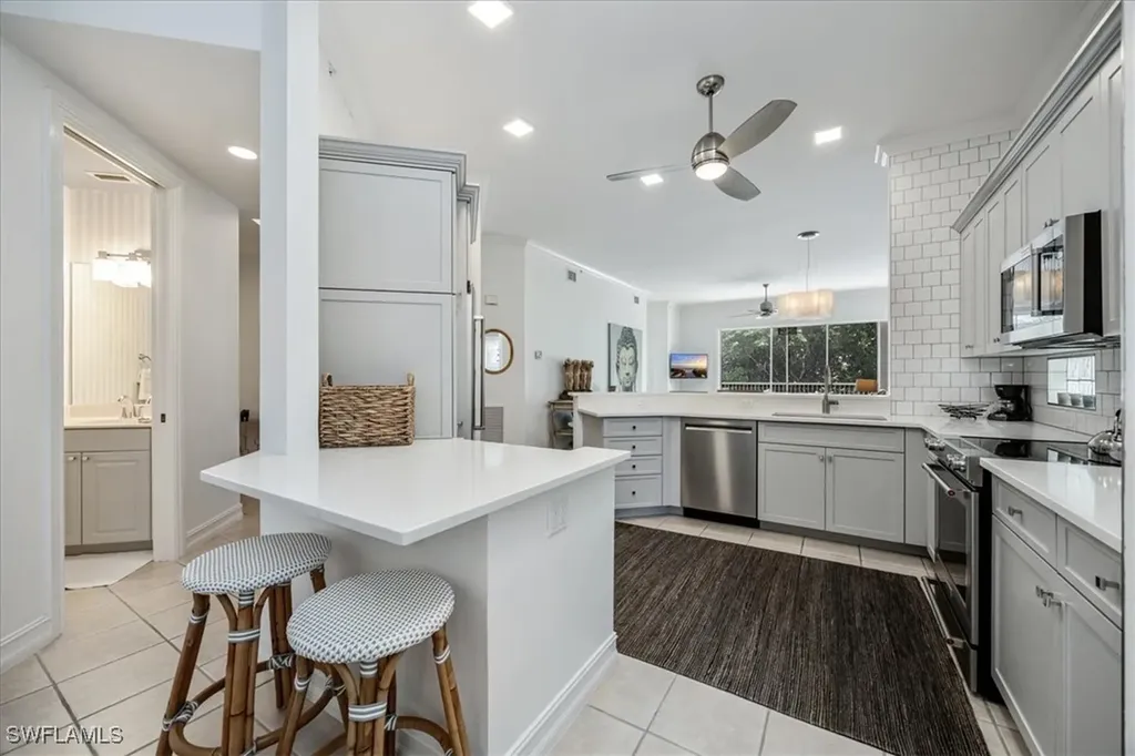 700 Bentwater Circle Naples FL 34108