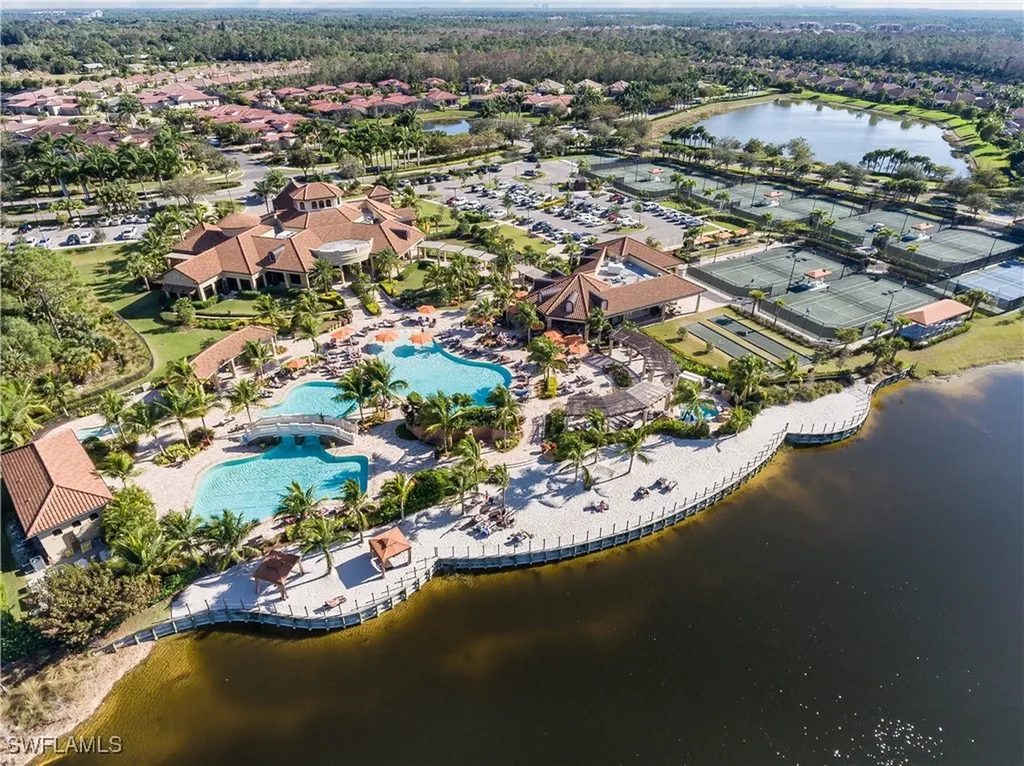 9596 Trevi Court Naples FL 34113