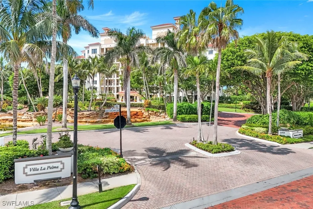 8720 Bay Colony Drive Naples FL 34108